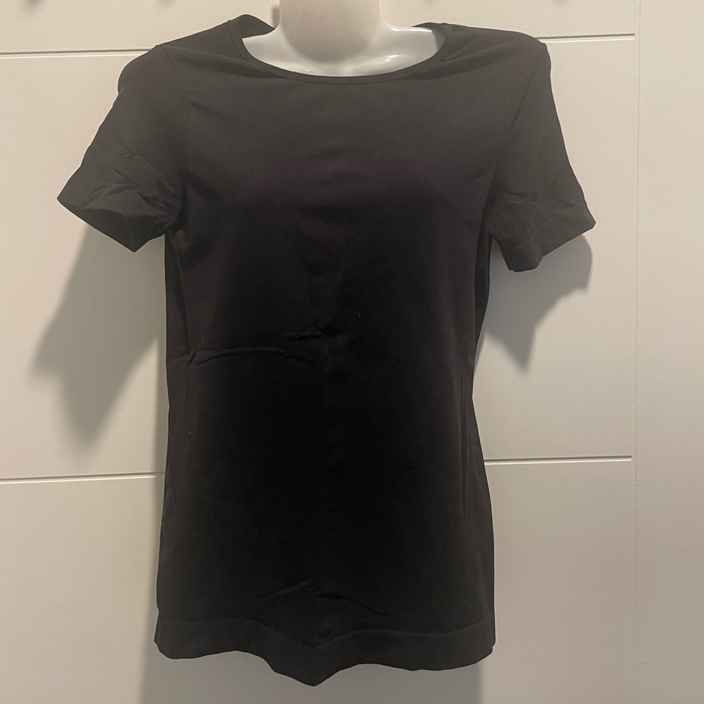 EUC Barton tshirt